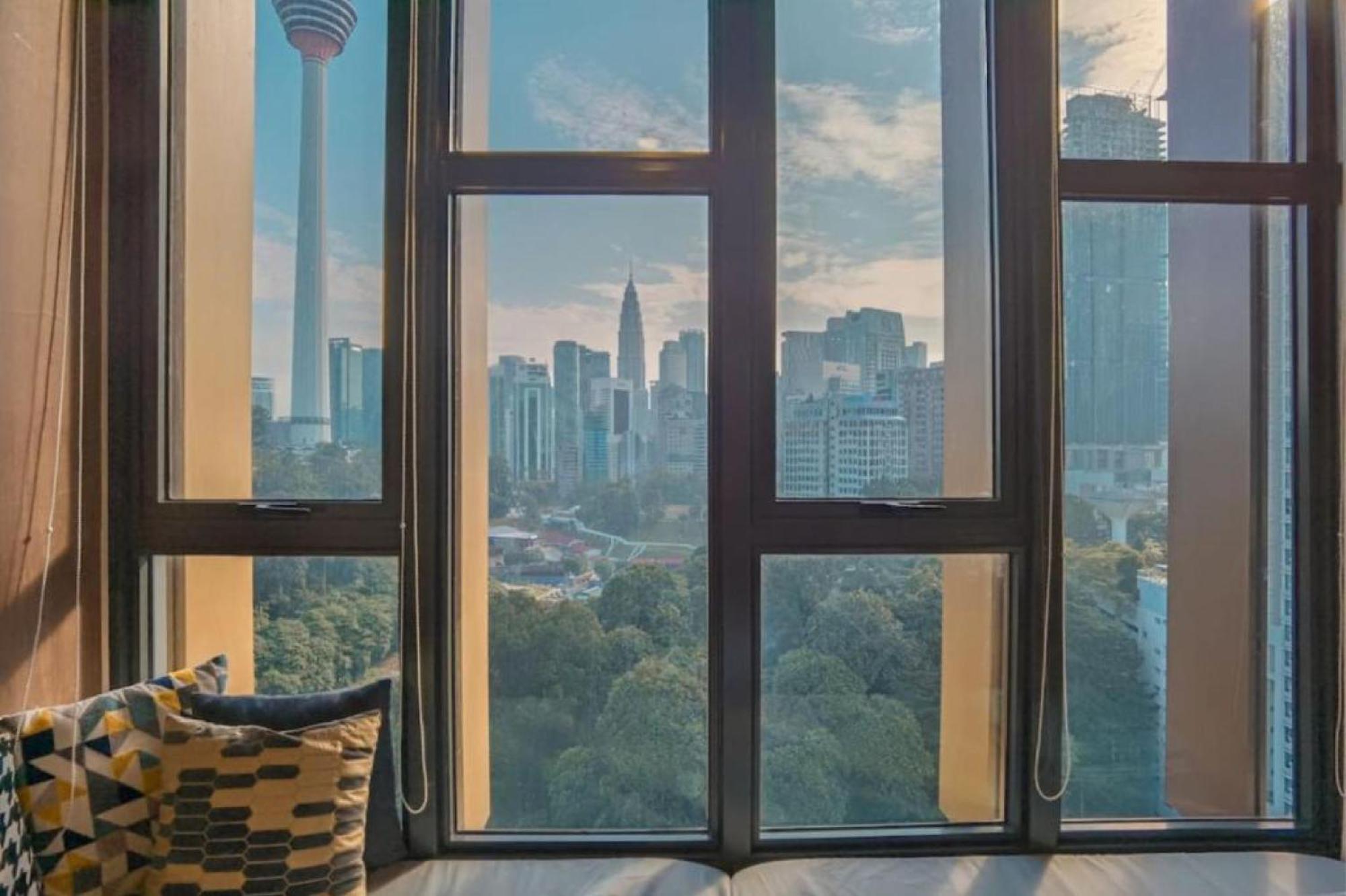 Ceylonz Suites Klcc By Staybliss Kuala Lumpur Exterior photo